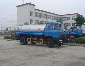 新款国四排放10吨多功能绿化【洒水车】主要功能参数